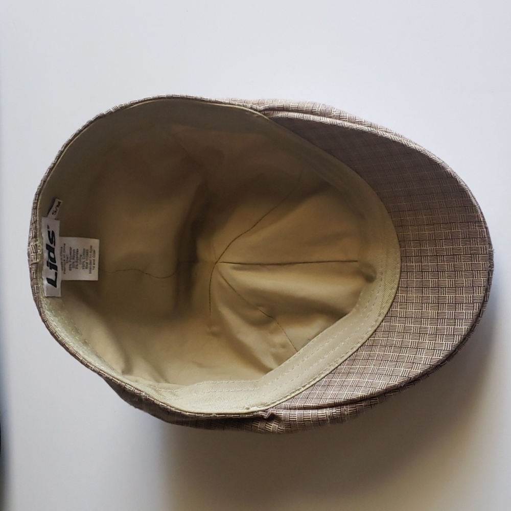LIDS tan cap - Picture 5 of 6